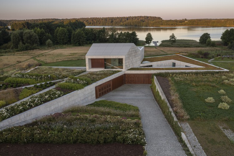 Loop House / Mobius Architekci - Image 1 of 15