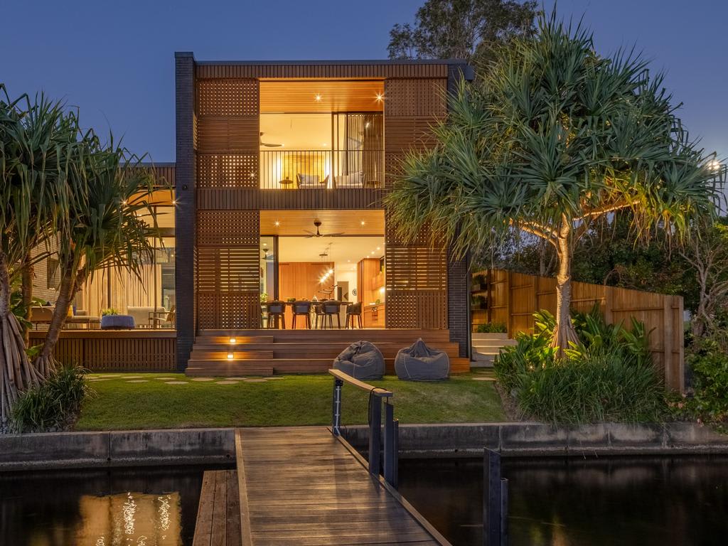 Queensland's best homes: Stunning New Zealand homes hidden near the Australian river - realestate.com.au